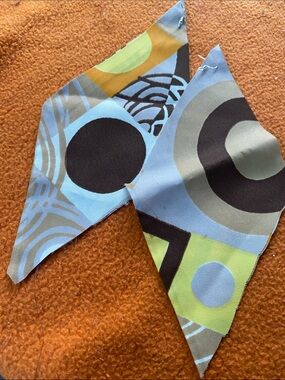 Abstract Geometric Scarf Accent - Blue, Green, Black